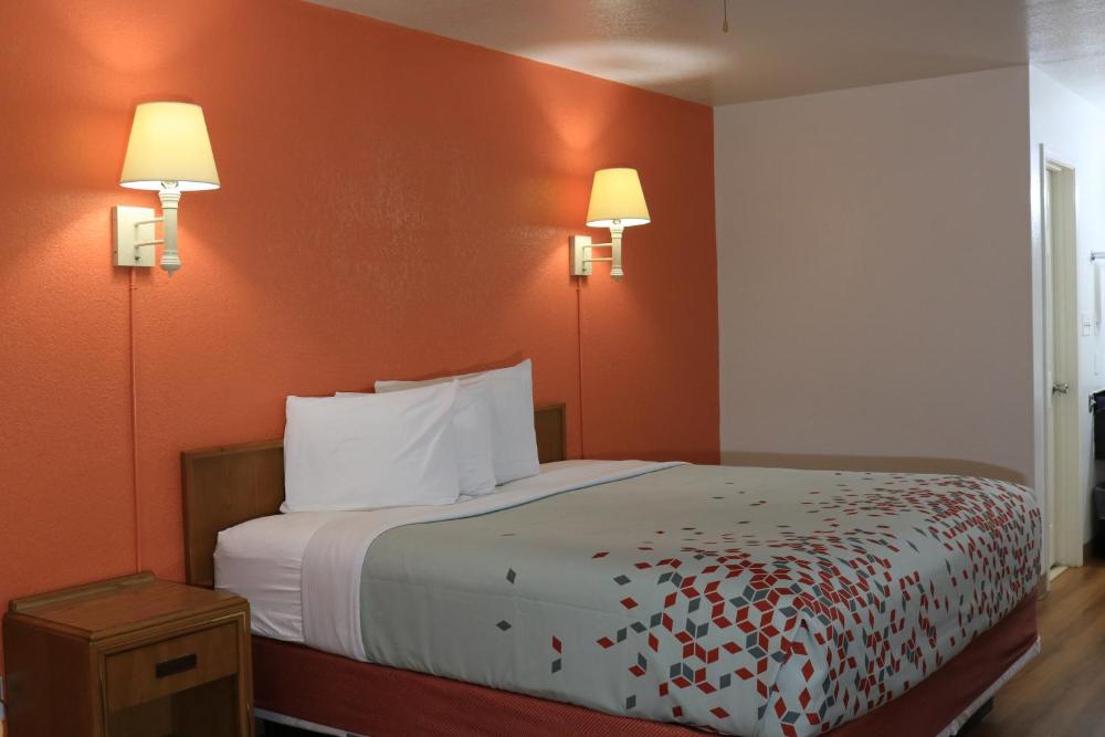 King Suite interior